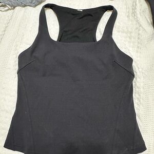 Lululemon Black Instill tank size 8 gently used